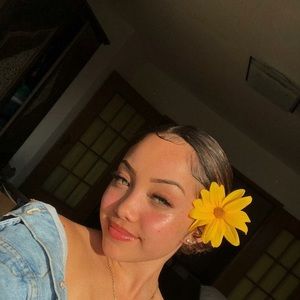 Meet your Posher, Ally S